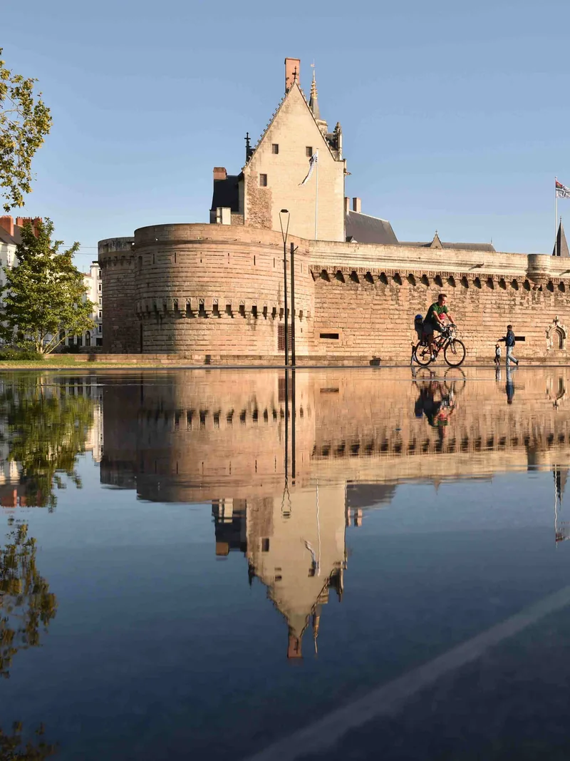 Château des ducs de Bretagne à Nantes, cadre d'une soirée d'entreprise privatisee — Éclat M. soirée d'entreprise Nantes